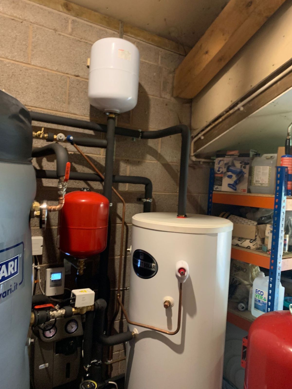 Installation of Solar Thermal Kit and Telford 300L Solar Cylinder In