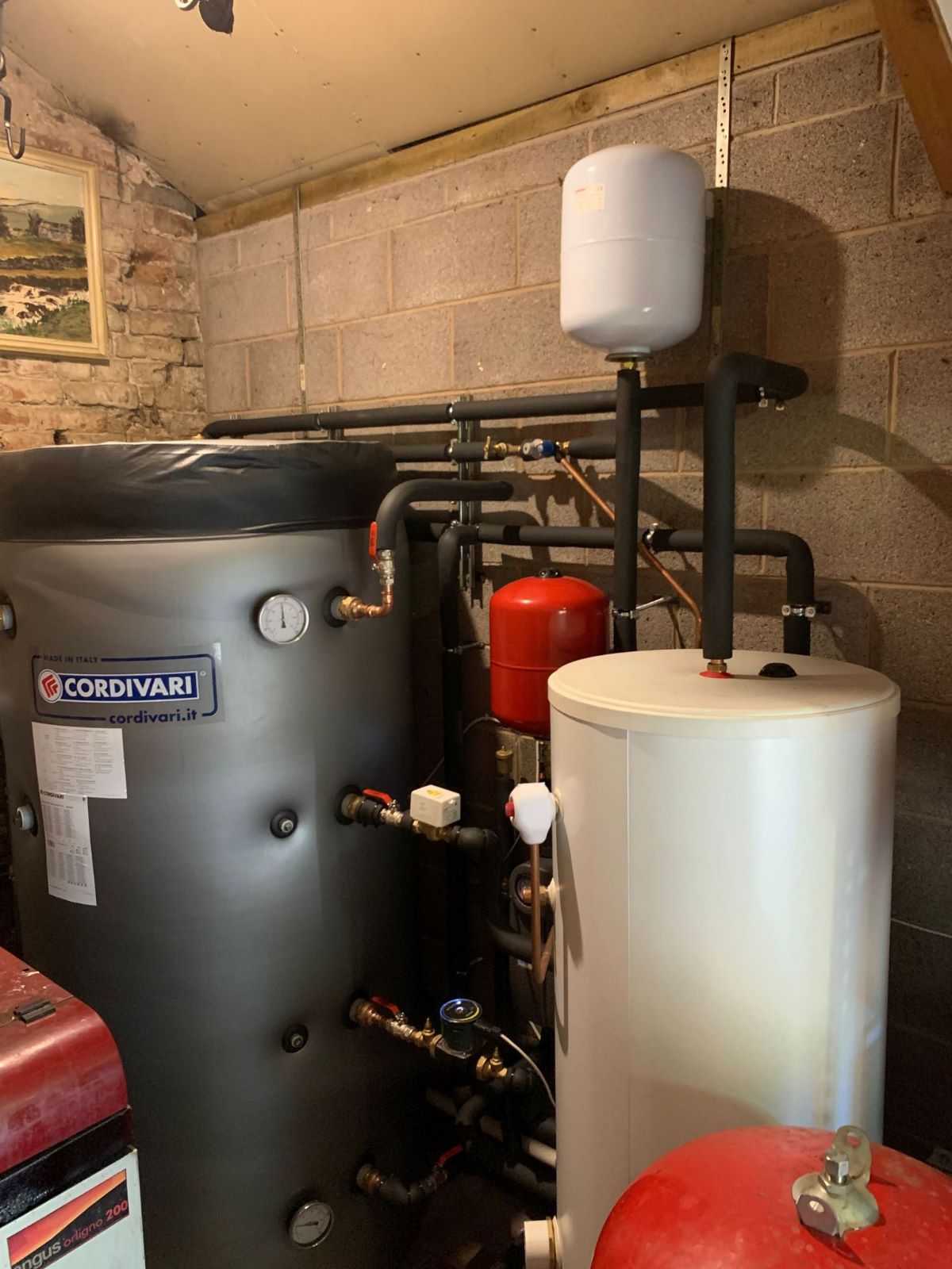 Installation of Solar Thermal Kit and Telford 300L Solar Cylinder In